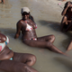 Illustration for article titled Brazils Plus-Size Bikini Enthusiasts Make Waves